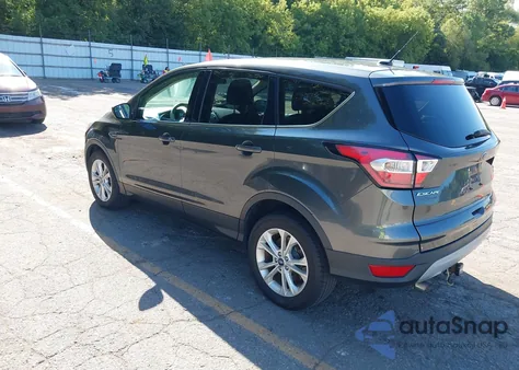 2017 Ford Escape Se z USA, uszkodzony, nr VIN 1FMCU0GD3HUE17056